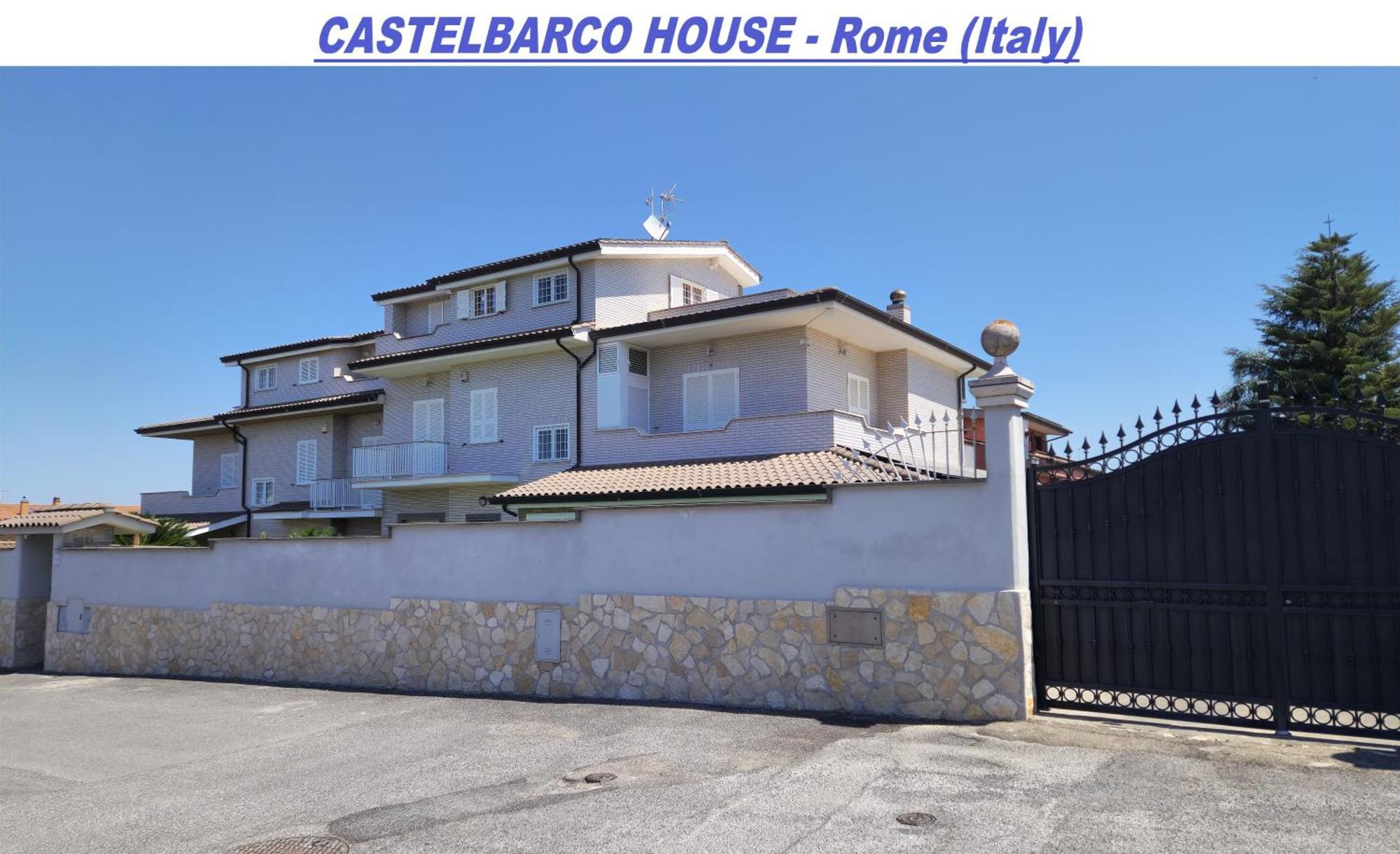 ホテル Castelbarco House B ローマ エクステリア 写真